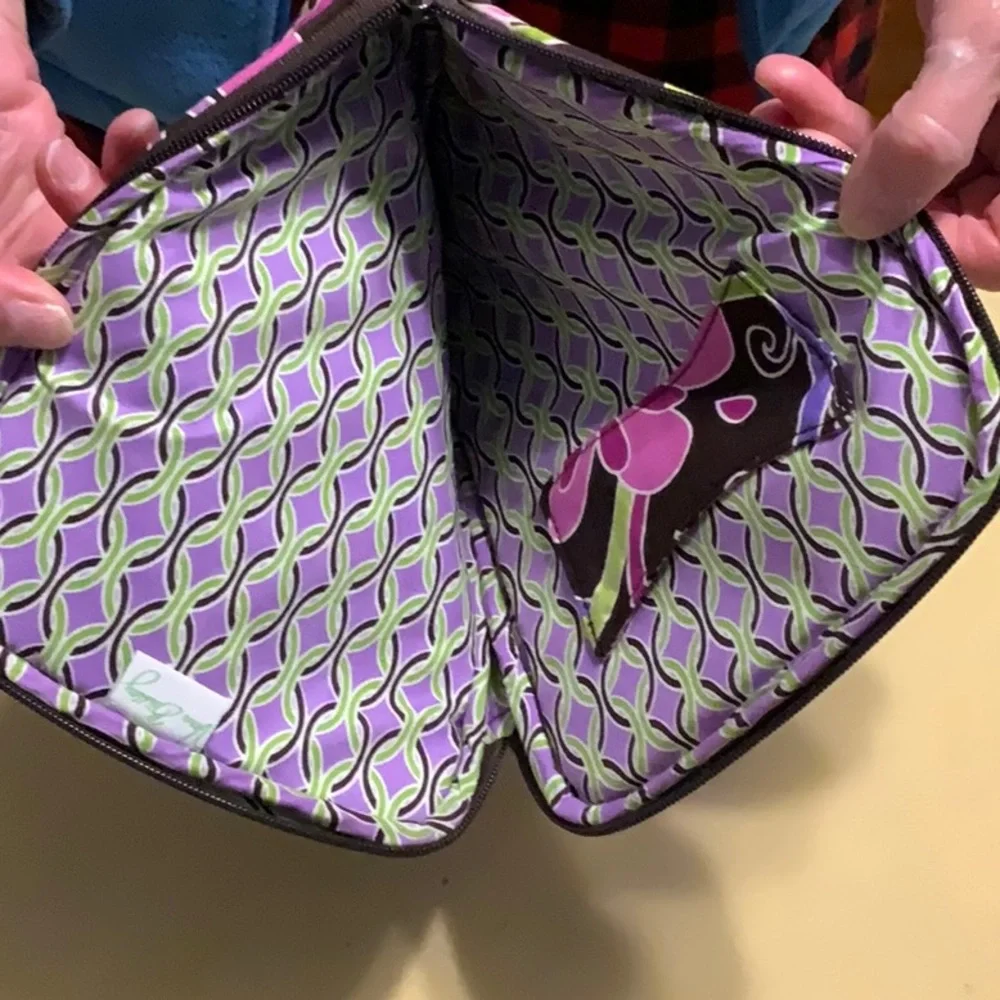 Vera Bradley eReader Case - Picture 3 of 3
